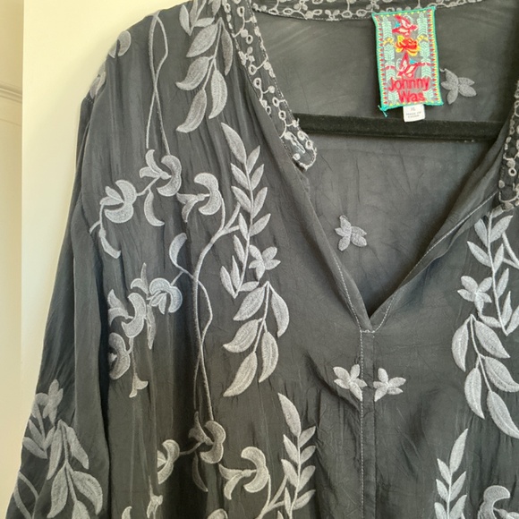 Johnny Was Black Tunic, embroidered , XL - Picture 4 of 5